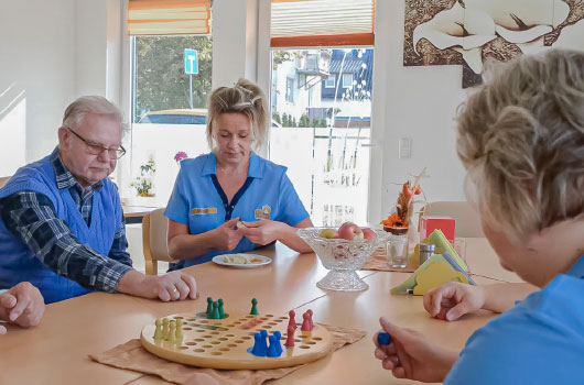 /Tagespflege/Das Pflegeteam Behrens_ Kompetente Tagespflege in Prohn.jpg